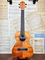 Tenor ukuleles