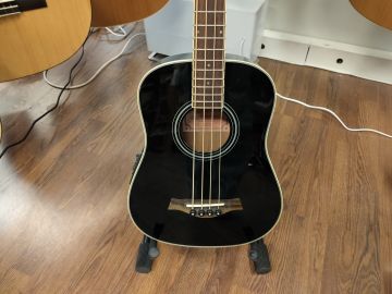 Richwood minikokoinen akustinen basso ja toppapussi