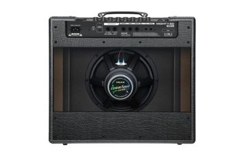 NUX Mighty 60BT MKII kitaravahvistin takaa