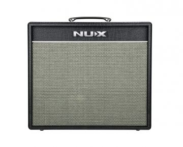 NUX Mighty 60BT MKII kitaravahvistin edestä