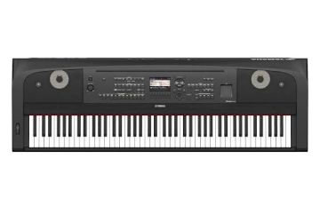 Yamaha DGX-670B digitaalipiano mattamusta