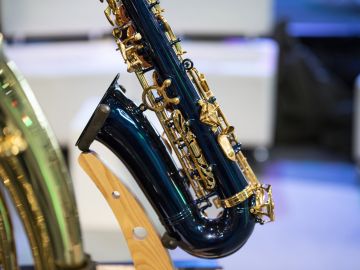 Dimavery alto saxophone blue