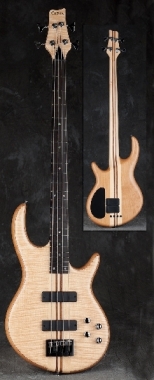 Carvin IC4 bassokitara 