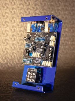 Mad Professor Deep Blue Delay Handwired Kitarapedaali sisältä