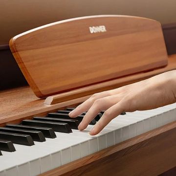 Donner DDP-80 digipiano wood