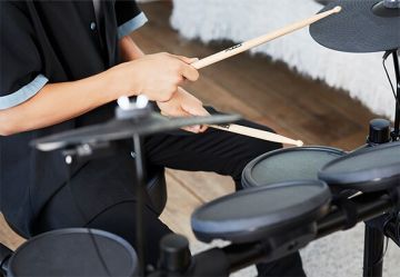 Yamaha DTX402K KIT sähkörummut