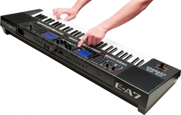 Roland EA-7 säestyskeyboard + teline/kuulokkeet + sustainpedaali