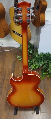 Gibson ES-137 sähkökitara