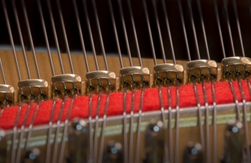 Kawai GL-10 black grand piano