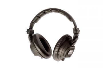German Maestro GMP 8.35 headphones