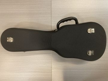 EVA sopraanoukulelen laukku musta takaa