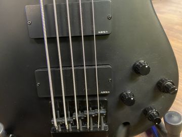 Ibanez K5 basso