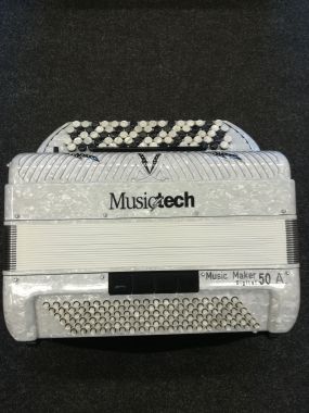 Music Maker Digital 50A - Amplified Chromatic Accordion