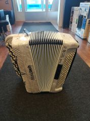 Music Maker Digital 50A - Amplified Chromatic Accordion