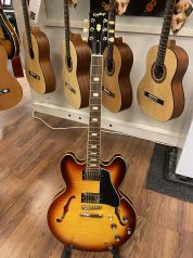 Epiphone ES-335 sähkökitara