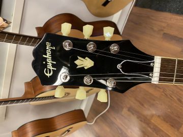 Epiphone ES-335 sähkökitara
