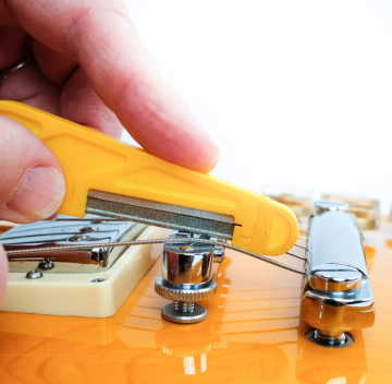 MusicNomad MN650 Diamond Coated Nut File 0.010"/0.25mm