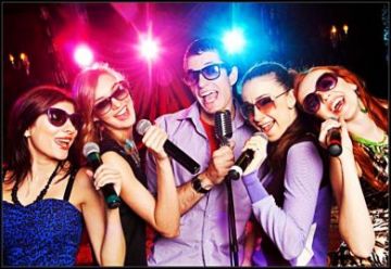 KARAOKE BAR 4 -valmis karaokepaketti